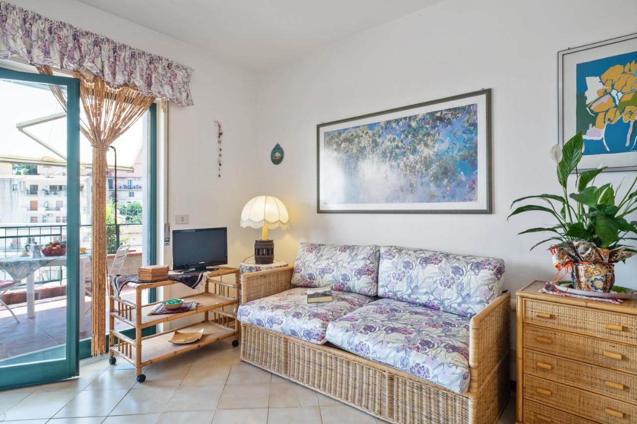 Taormina Comfortable Apartment With Terrace Extérieur photo