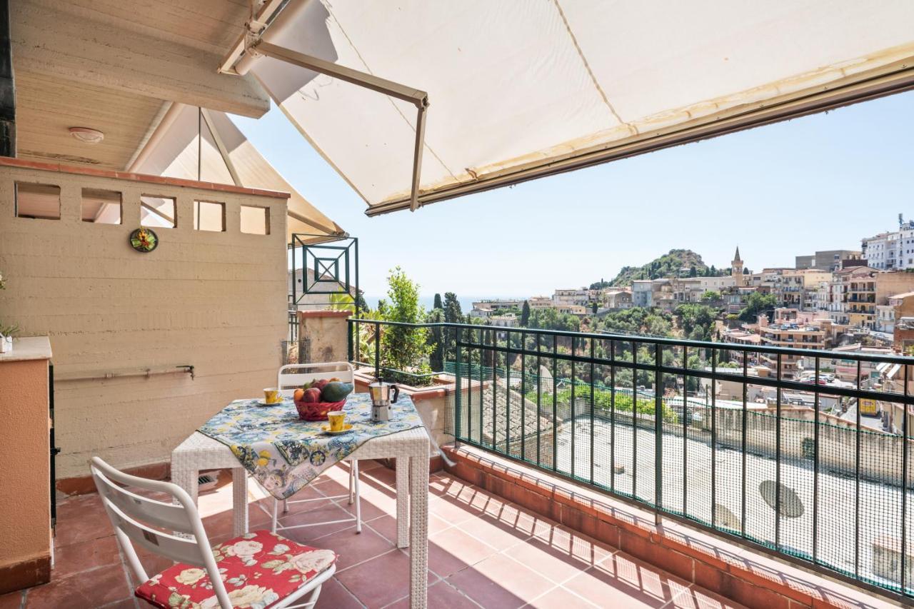 Taormina Comfortable Apartment With Terrace Extérieur photo